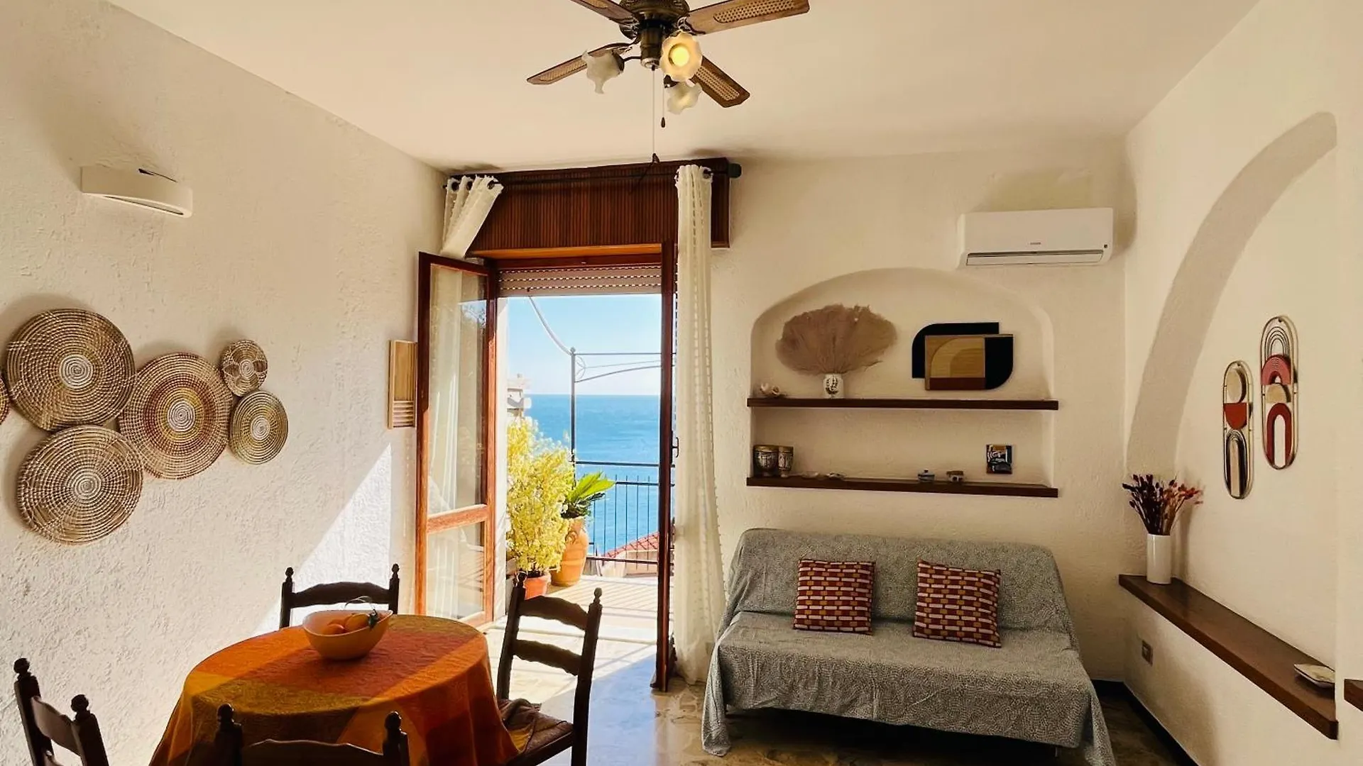 Lo Scoglio Apartment Varigotti