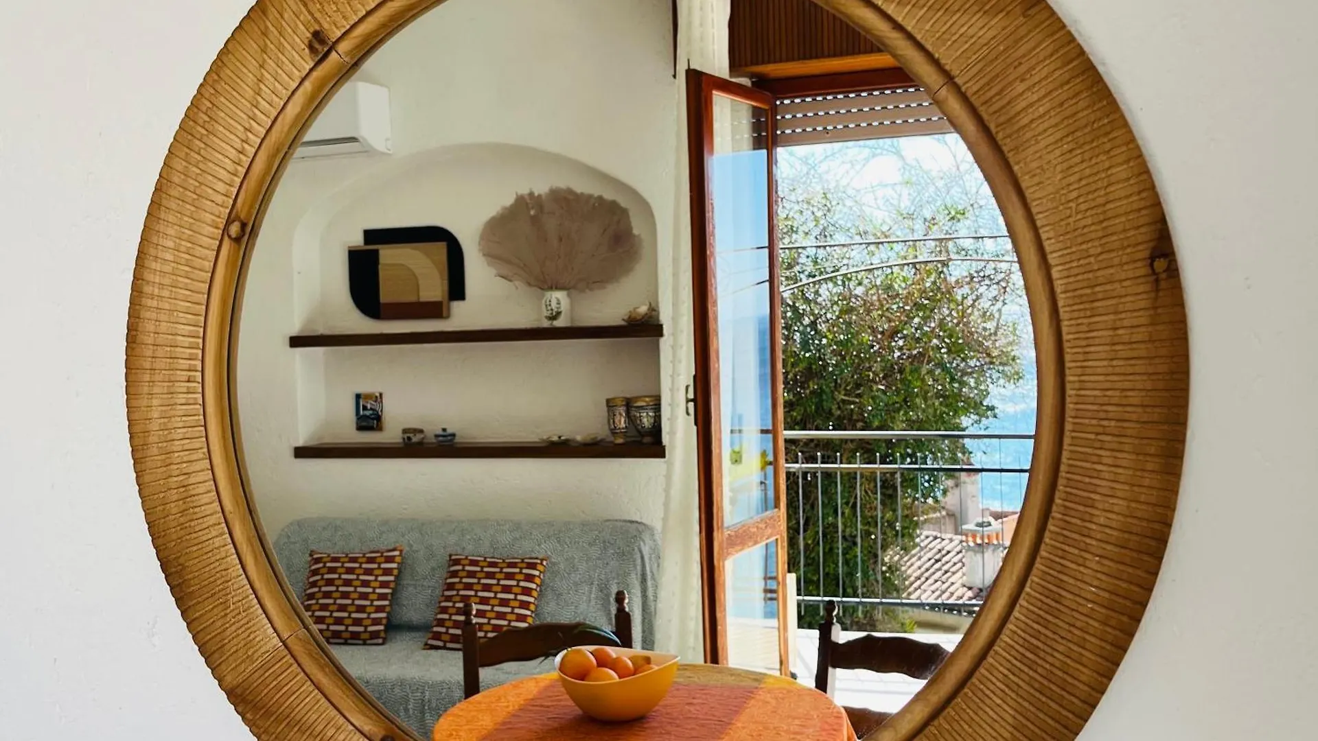 Lo Scoglio Apartment Varigotti 0*,